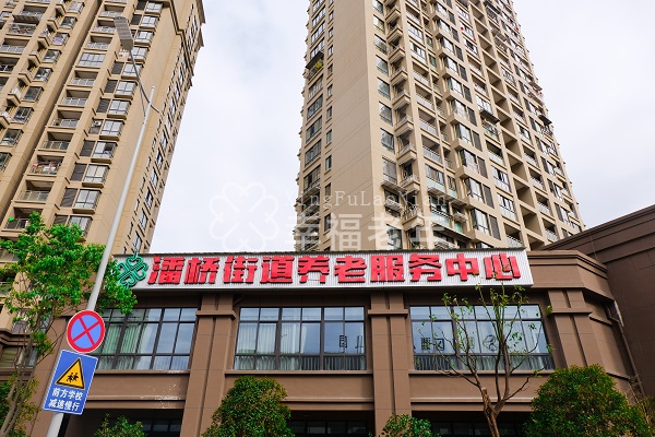 http://www.ylfww.com.cn/uploads/20220520/6642d122b330a65383902b52e8af253c.jpg