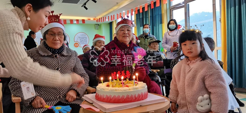 http://www.ylfww.com.cn/uploads/20220520/ac49f18b2b2b0ddf10d31c962836deab.jpg