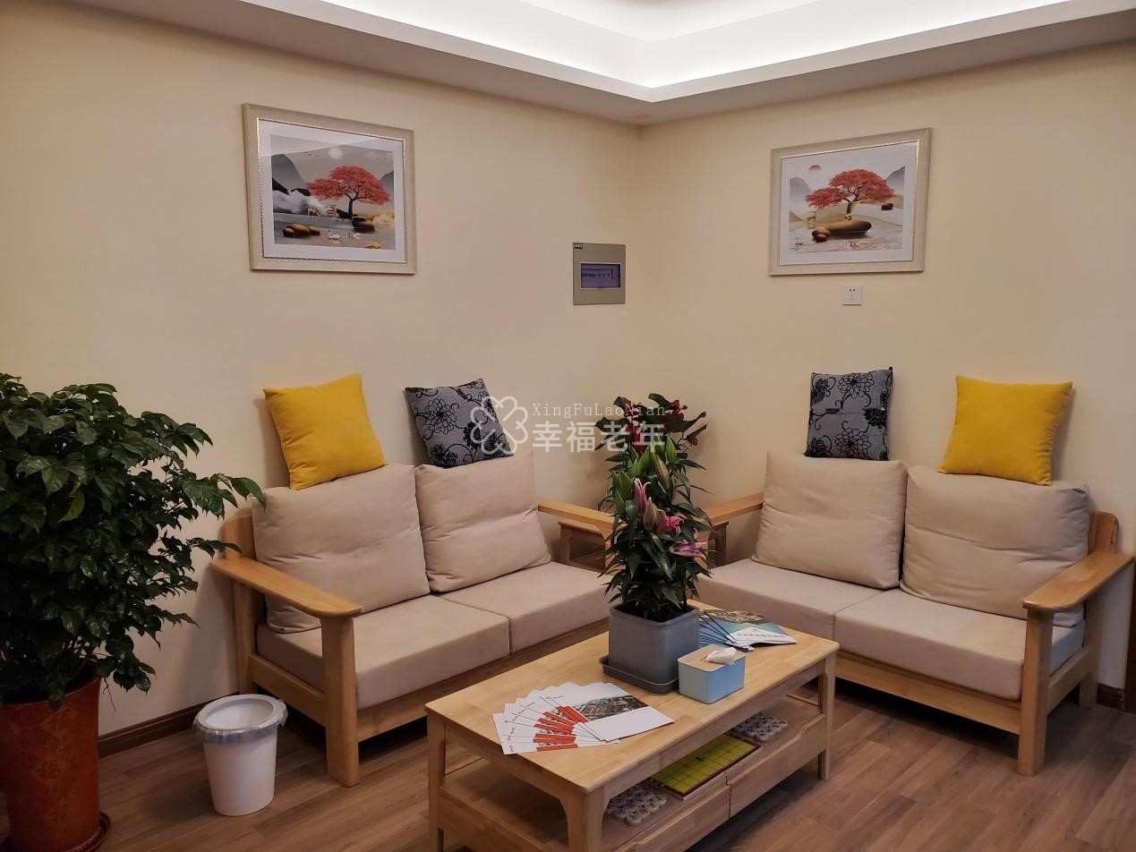 http://www.ylfww.com.cn/uploads/20220521/6f19ec59b2f999982c635b0a7a84149b.jpg