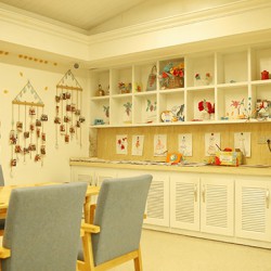 http://www.ylfww.com.cn/uploads/20220605/aaaac42f5b335bf150989d72f307fd08.jpg