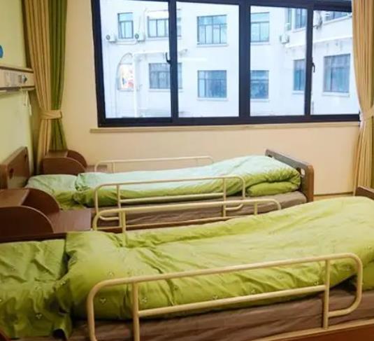爱以德联泰护理院地址，爱以德联泰护理院收费及电话