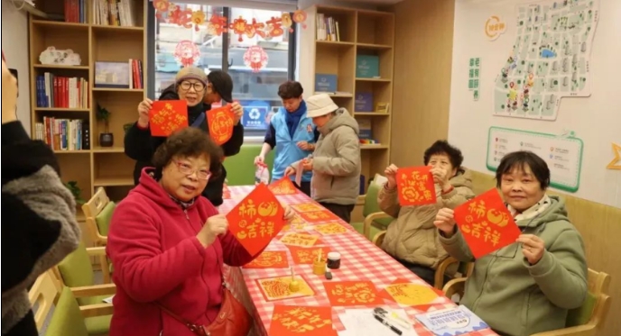 一站式、家门口、零距离，这个养老服务站功能全