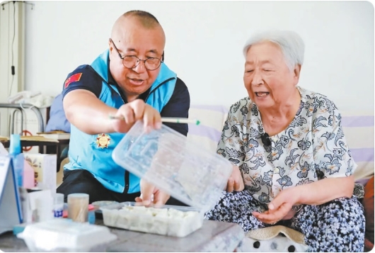 一碗饺子 承载的爱心故事