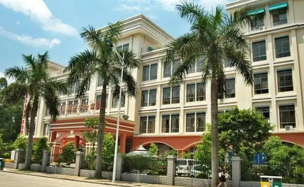 广州卧床老人养老院价格，广州卧床老人养老院收费标准
