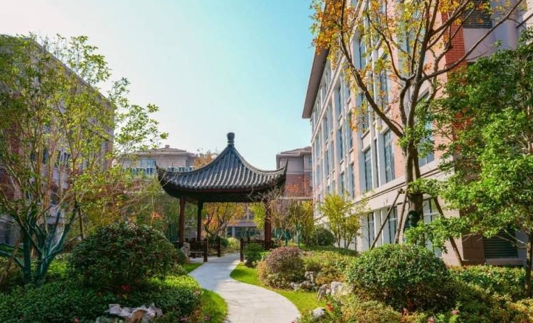 嘉定养老服务指南:上海济华颐养院网站首页/地址/电话/价格-上海精选养老院