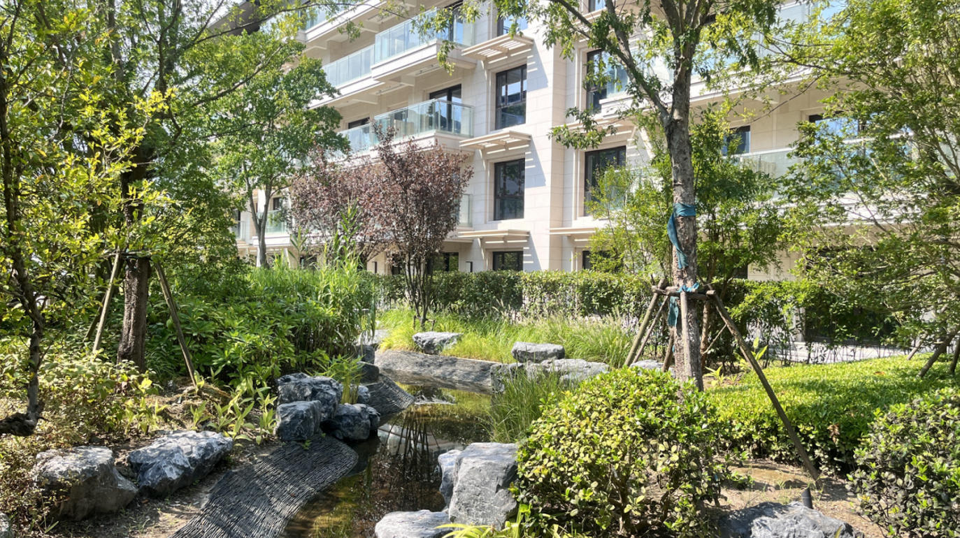 上海信澜天地C区澜溪康养公寓！地铁直达 +核心优势值得收藏对比，攻略介绍