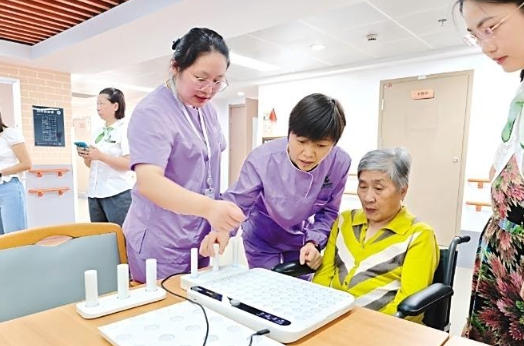 连续三年满意度榜首！上海普陀区康嘉养老院2025.11月地址｜收费价格