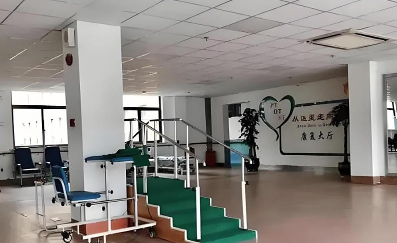 2025医养创新称号！馨岚老年护理院11月收费透明/地址/满意度