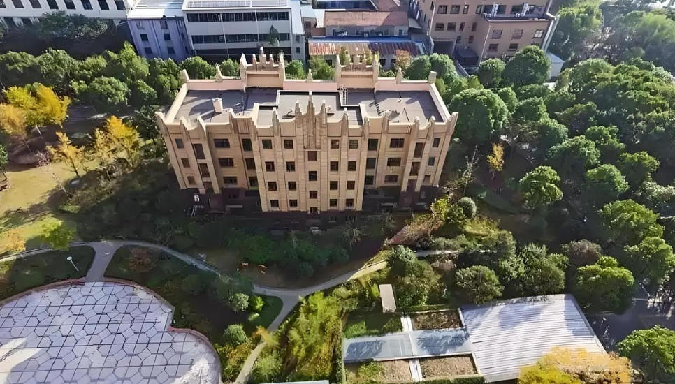 2025年度金牌服务！香树湾护理院11月收费项目细分｜地址六奉公路